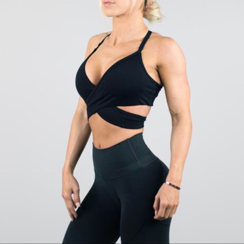 Alphalete Wraparound Sports Bra